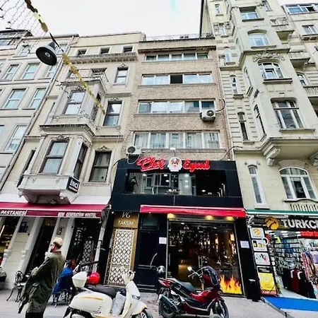 Superior In Taksim With A/c Daire